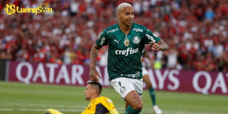 Vai trò của tiền đạo số 18 tại Fortaleza